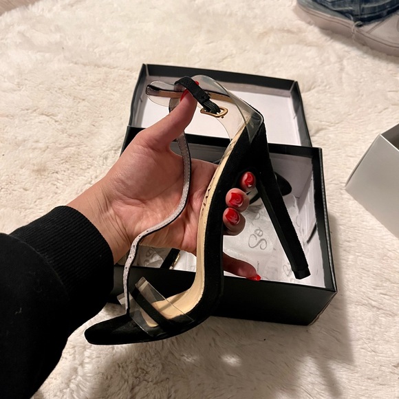 Size 5.5 brand new - Picture 2 of 3